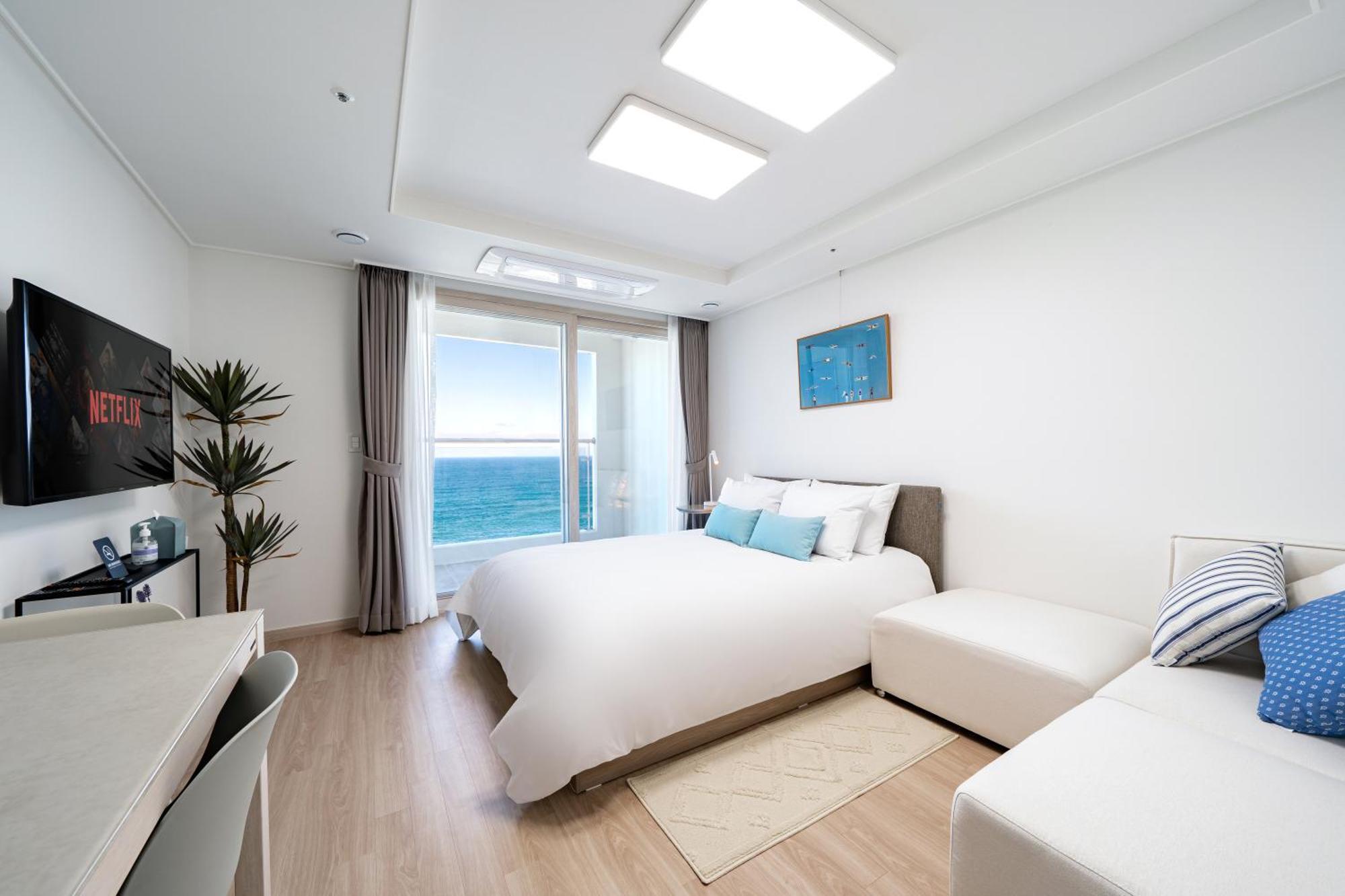 Urbanstay Deungdae Apartemen *